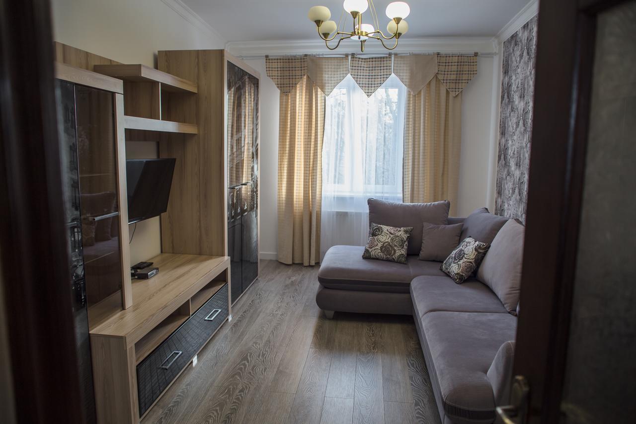 Apartamenty Lwow Apartment *
